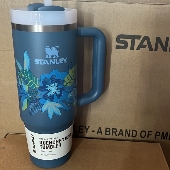 Stanley Accessories - *LAST ONE* 30oz Stanley